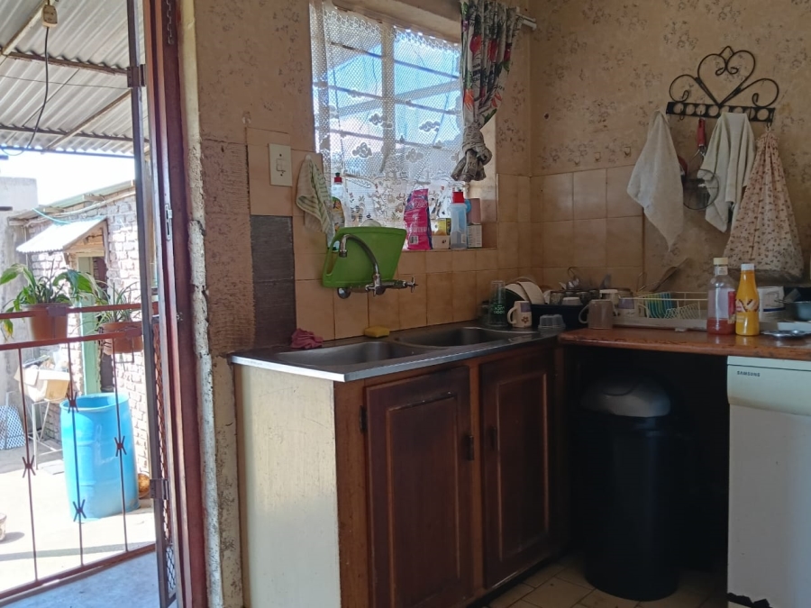 4 Bedroom Property for Sale in Hillside Gauteng