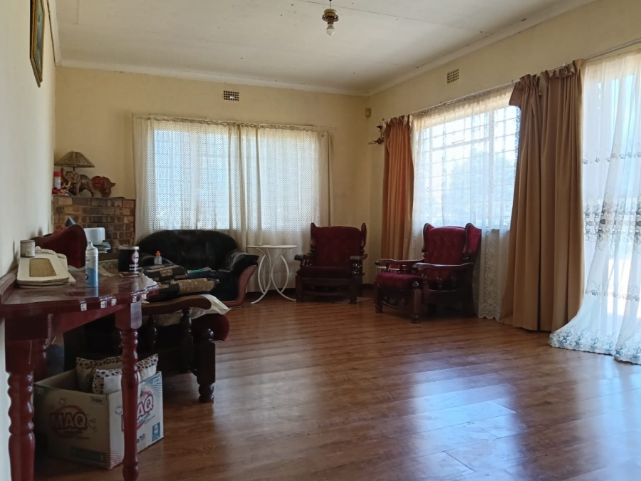 4 Bedroom Property for Sale in Hillside Gauteng