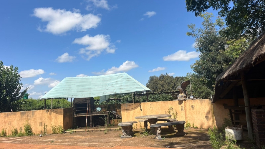 4 Bedroom Property for Sale in Hillside Gauteng