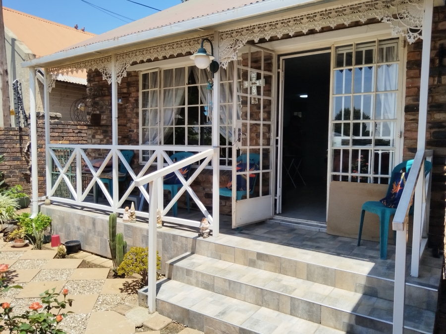 2 Bedroom Property for Sale in Krugersdorp North Gauteng