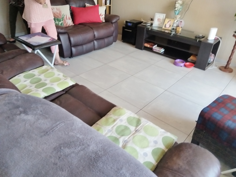 2 Bedroom Property for Sale in Krugersdorp North Gauteng