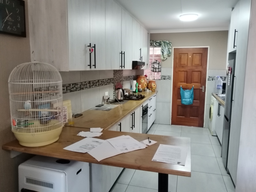 2 Bedroom Property for Sale in Krugersdorp North Gauteng