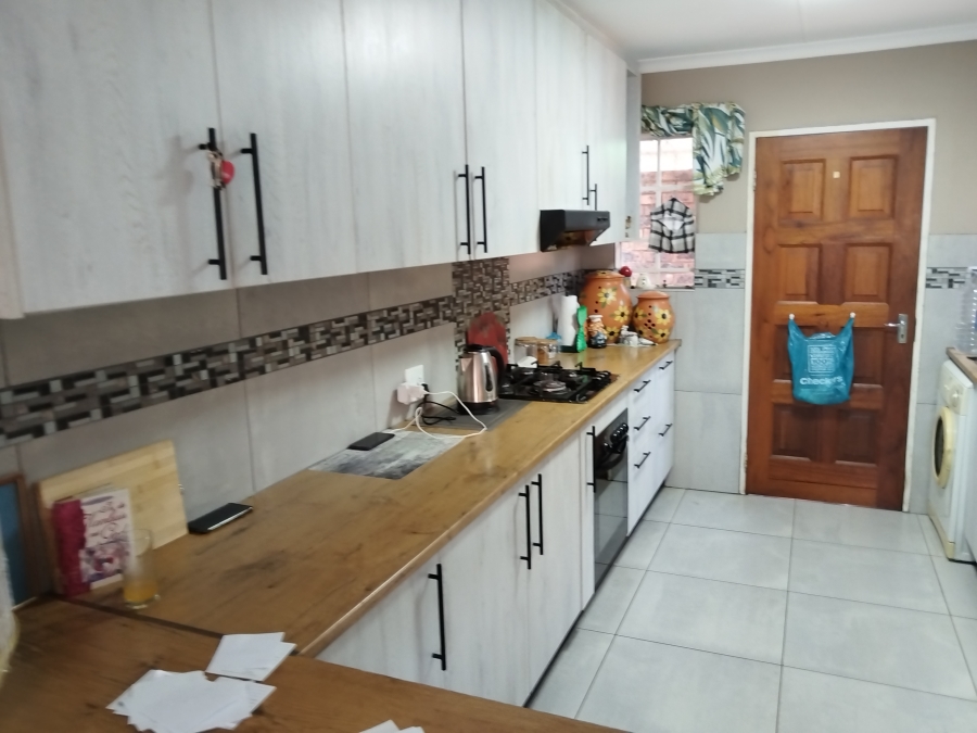2 Bedroom Property for Sale in Krugersdorp North Gauteng
