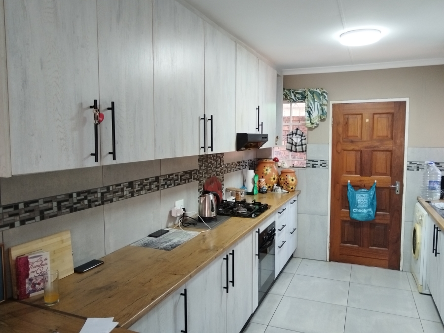 2 Bedroom Property for Sale in Krugersdorp North Gauteng