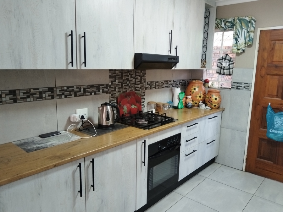 2 Bedroom Property for Sale in Krugersdorp North Gauteng
