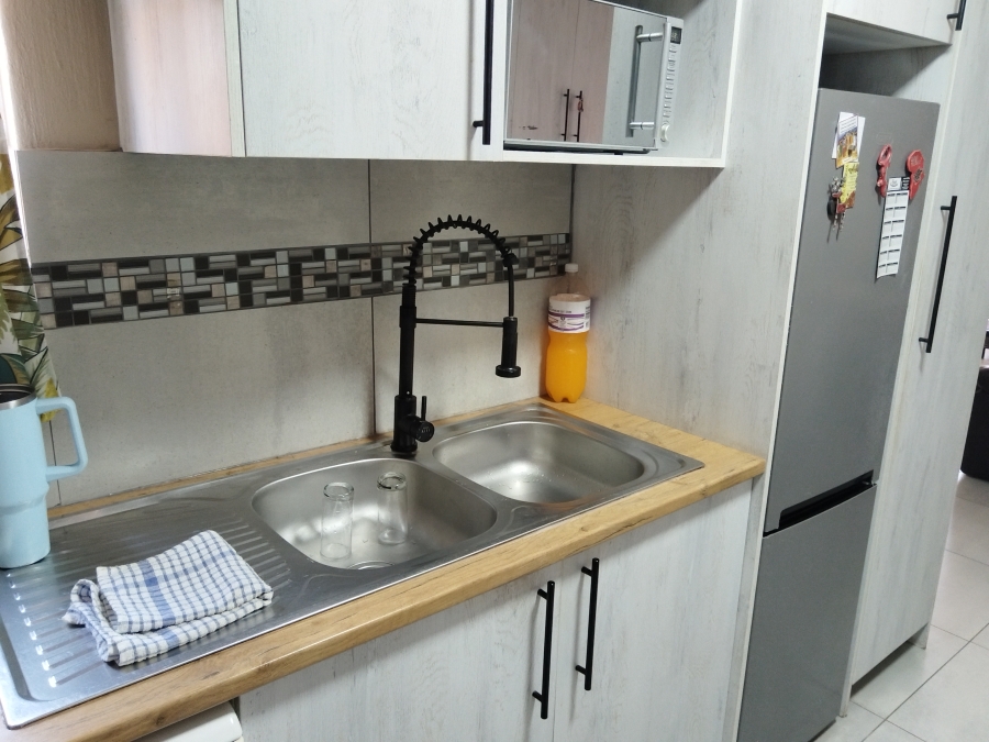 2 Bedroom Property for Sale in Krugersdorp North Gauteng