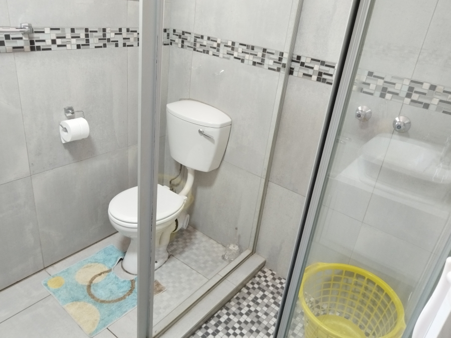 2 Bedroom Property for Sale in Krugersdorp North Gauteng