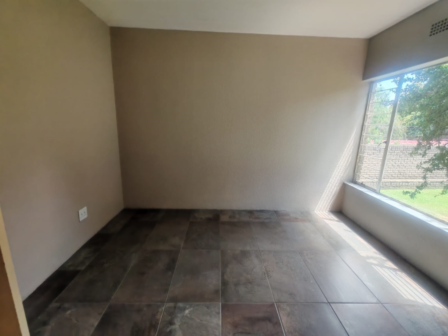 3 Bedroom Property for Sale in Rant En Dal Gauteng