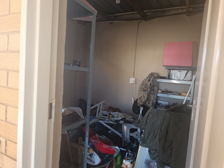 3 Bedroom Property for Sale in Helikonpark Gauteng