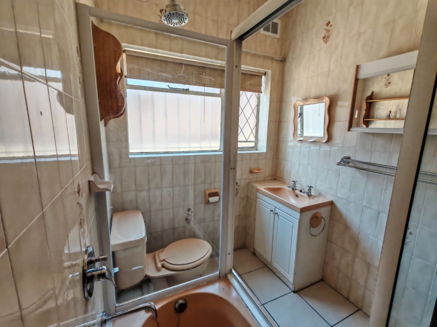 3 Bedroom Property for Sale in Florida Hills Gauteng