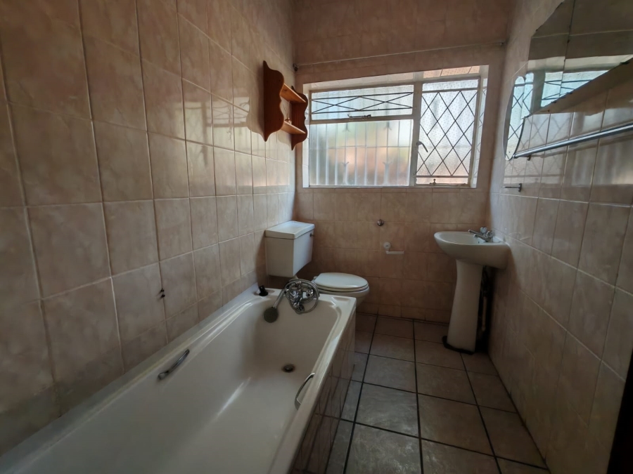 3 Bedroom Property for Sale in Florida Hills Gauteng