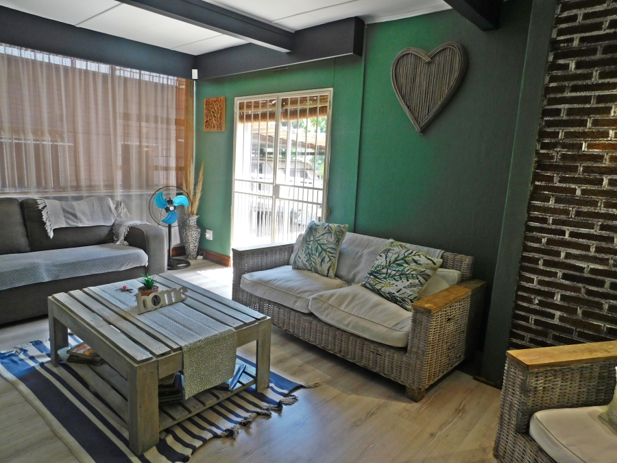 4 Bedroom Property for Sale in Noordheuwel Gauteng