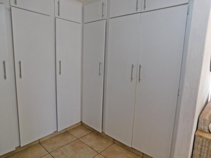 4 Bedroom Property for Sale in Noordheuwel Gauteng