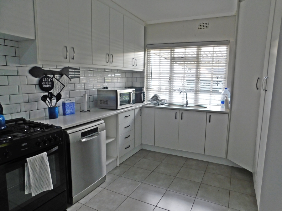 4 Bedroom Property for Sale in Noordheuwel Gauteng