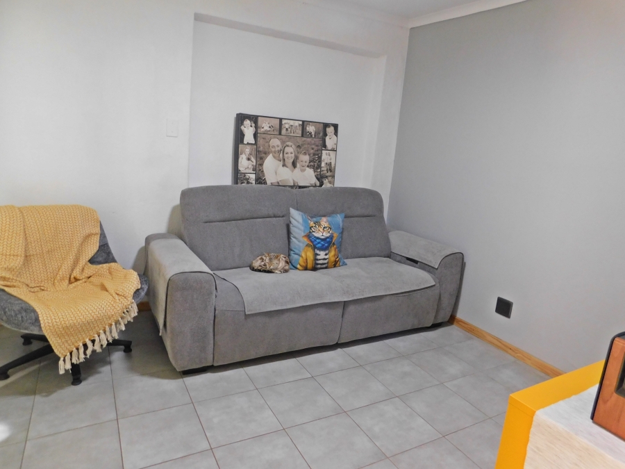 4 Bedroom Property for Sale in Noordheuwel Gauteng