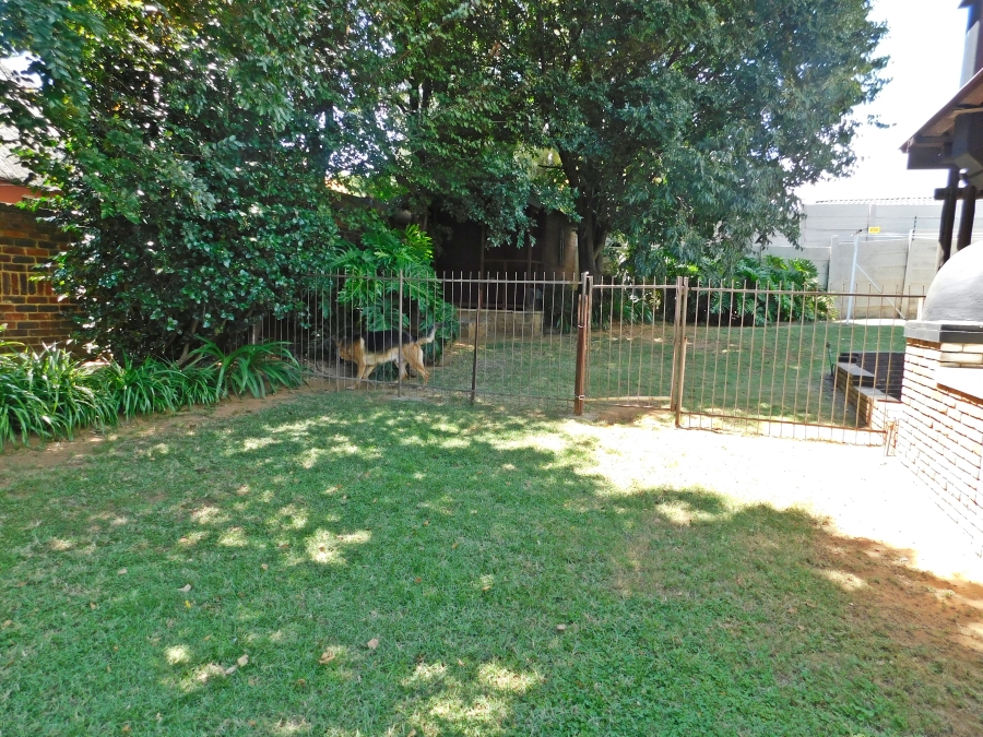 4 Bedroom Property for Sale in Noordheuwel Gauteng