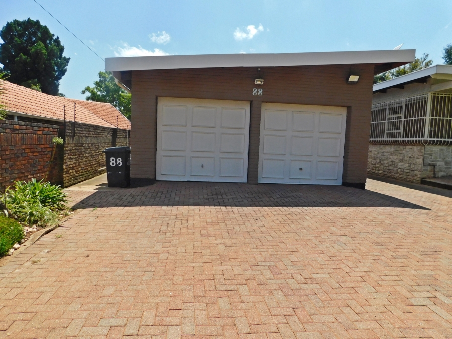 4 Bedroom Property for Sale in Noordheuwel Gauteng
