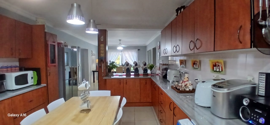 3 Bedroom Property for Sale in Tarlton Gauteng