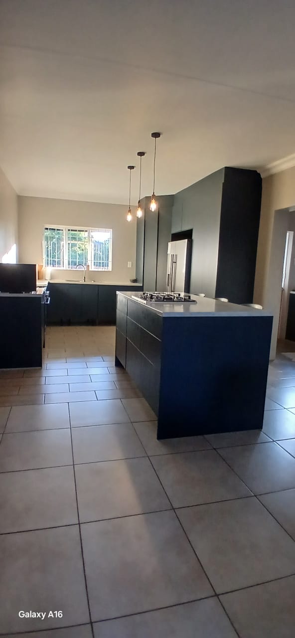3 Bedroom Property for Sale in Tarlton Gauteng