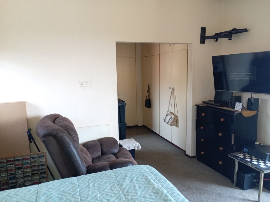 3 Bedroom Property for Sale in Weltevreden Park Gauteng