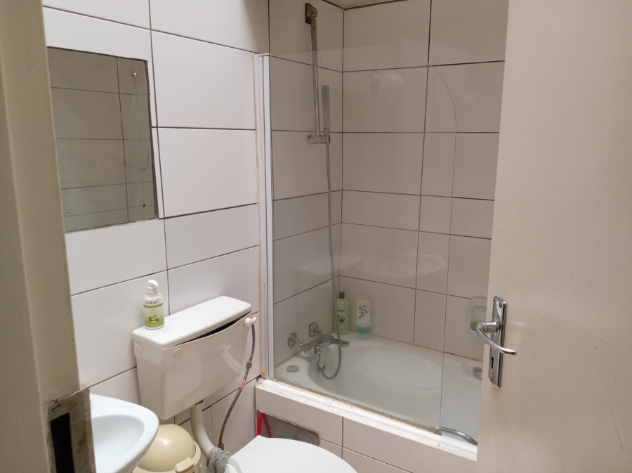 3 Bedroom Property for Sale in Weltevreden Park Gauteng