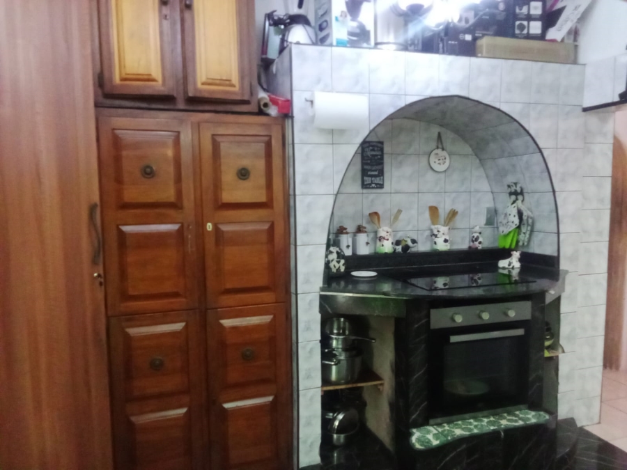 4 Bedroom Property for Sale in Roodepoort North Gauteng