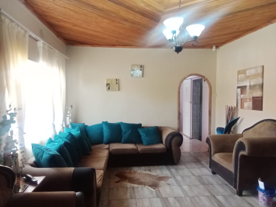 4 Bedroom Property for Sale in Roodepoort North Gauteng
