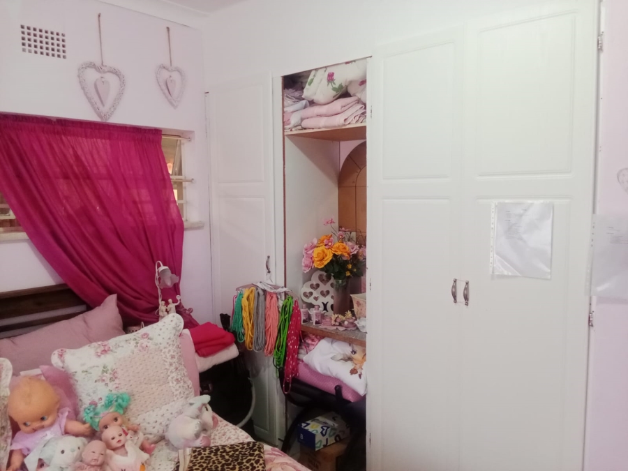 4 Bedroom Property for Sale in Roodepoort North Gauteng