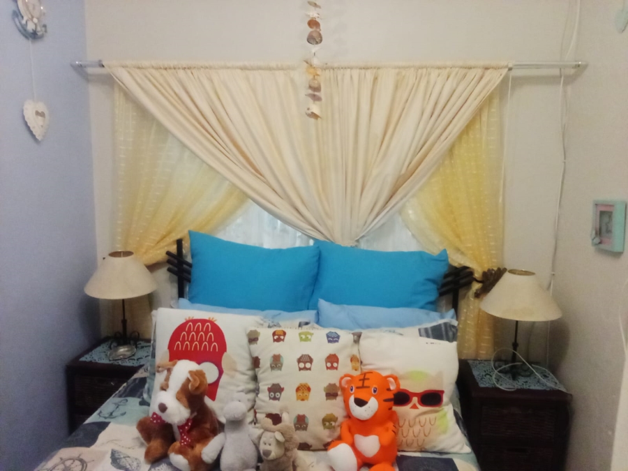 4 Bedroom Property for Sale in Roodepoort North Gauteng