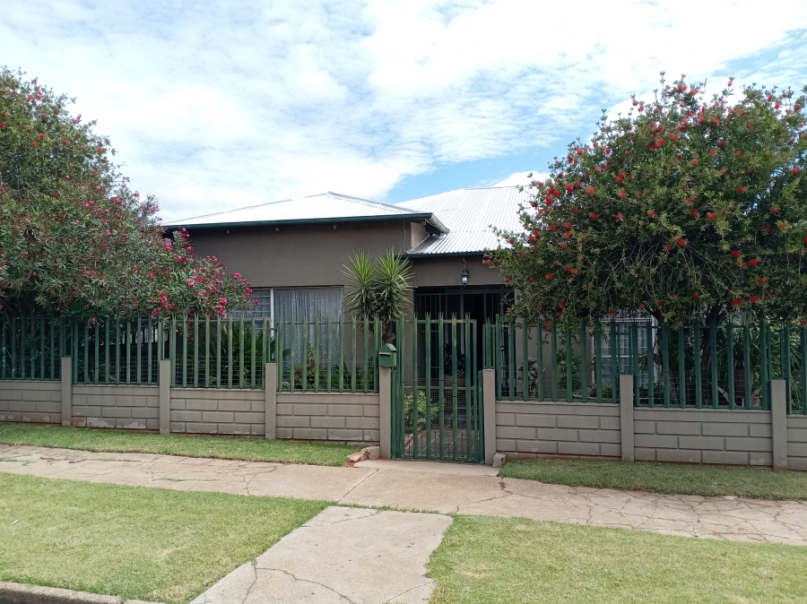 3 Bedroom Property for Sale in Krugersdorp West Gauteng