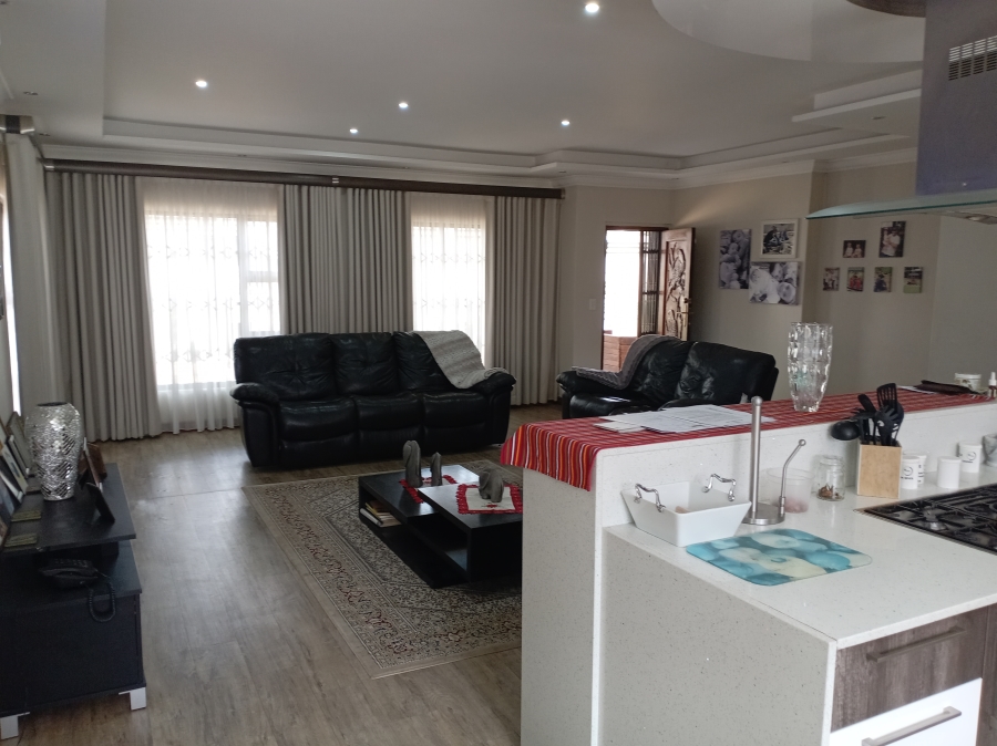 3 Bedroom Property for Sale in Krugersdorp West Gauteng