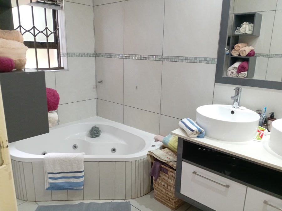 3 Bedroom Property for Sale in Krugersdorp West Gauteng