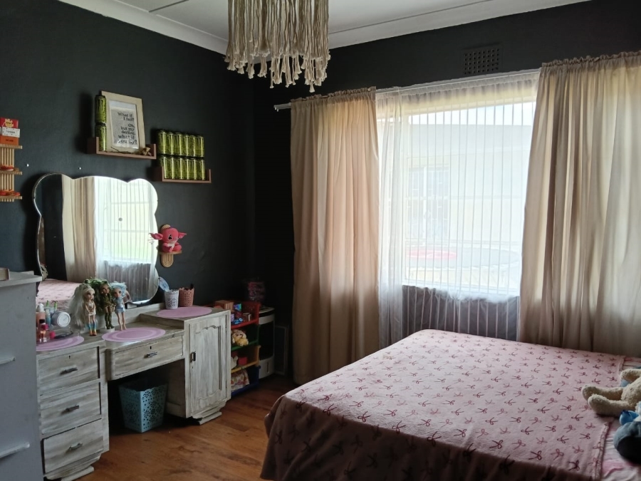 4 Bedroom Property for Sale in Randgate Gauteng