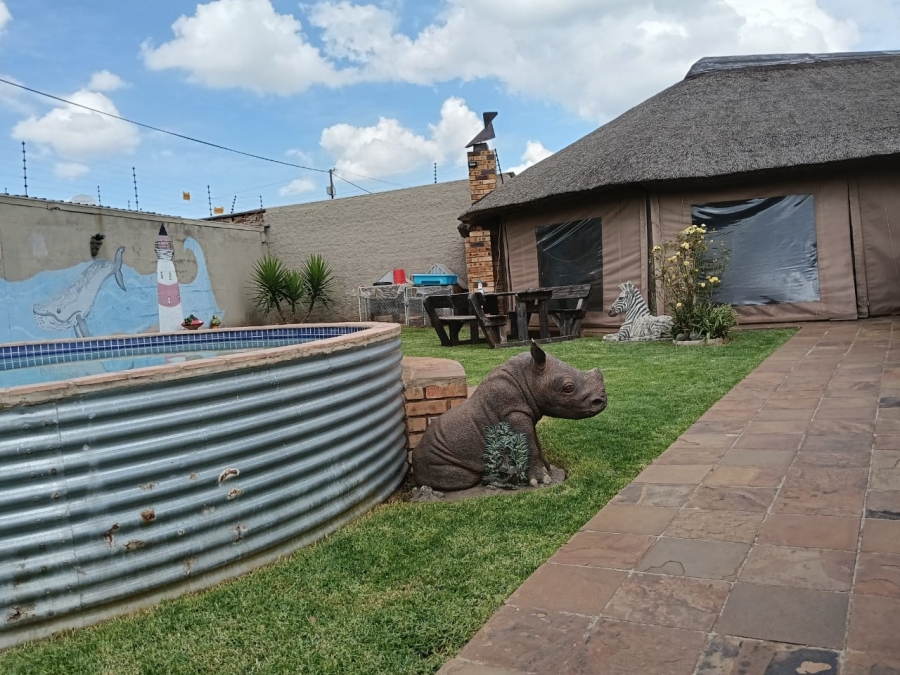 4 Bedroom Property for Sale in Randgate Gauteng