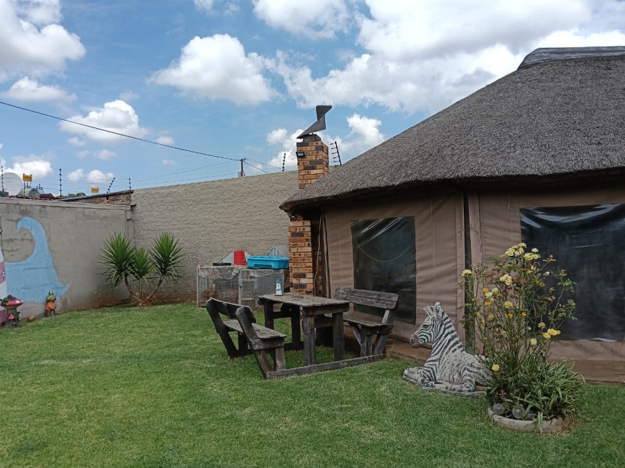 4 Bedroom Property for Sale in Randgate Gauteng