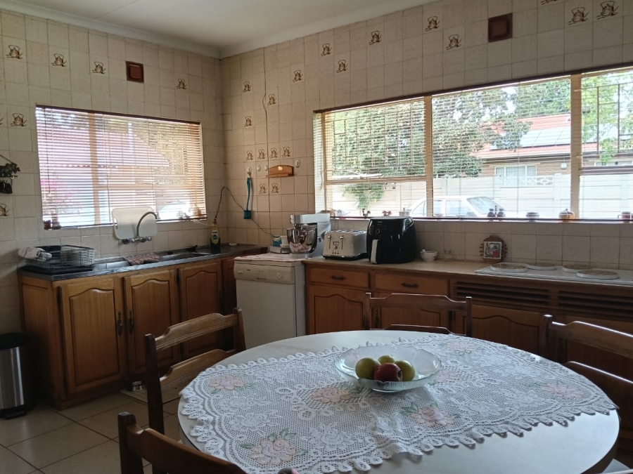 3 Bedroom Property for Sale in Westonaria Gauteng