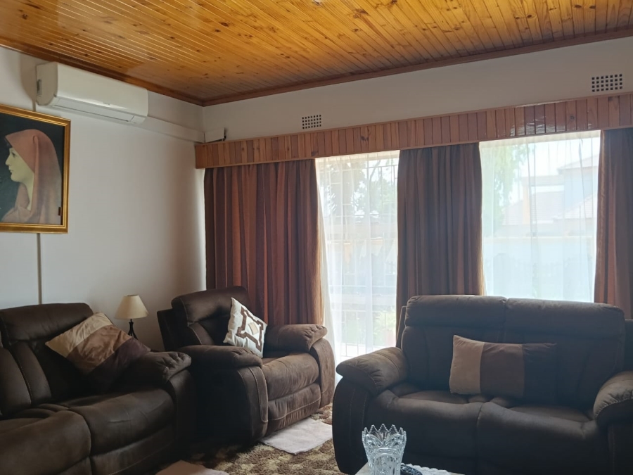 3 Bedroom Property for Sale in Westonaria Gauteng