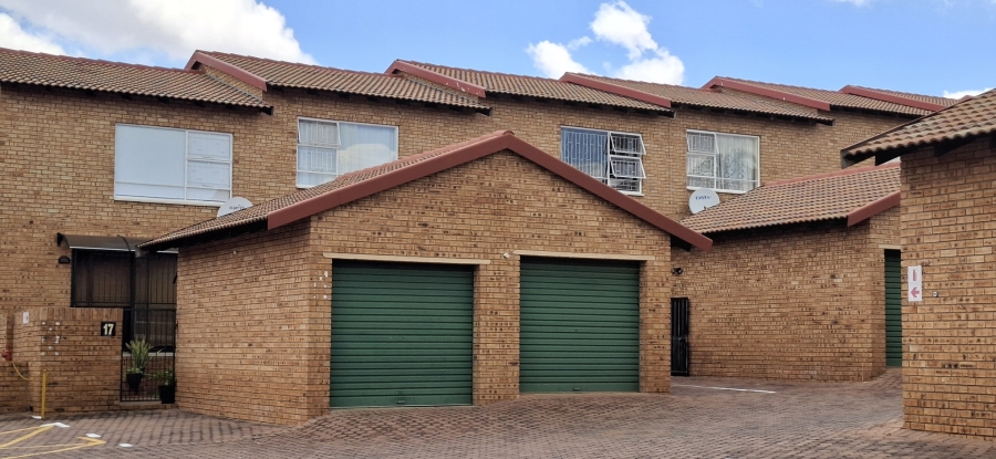 2 Bedroom Property for Sale in Rangeview Gauteng