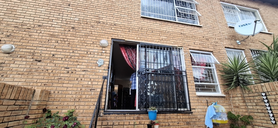 2 Bedroom Property for Sale in Rangeview Gauteng