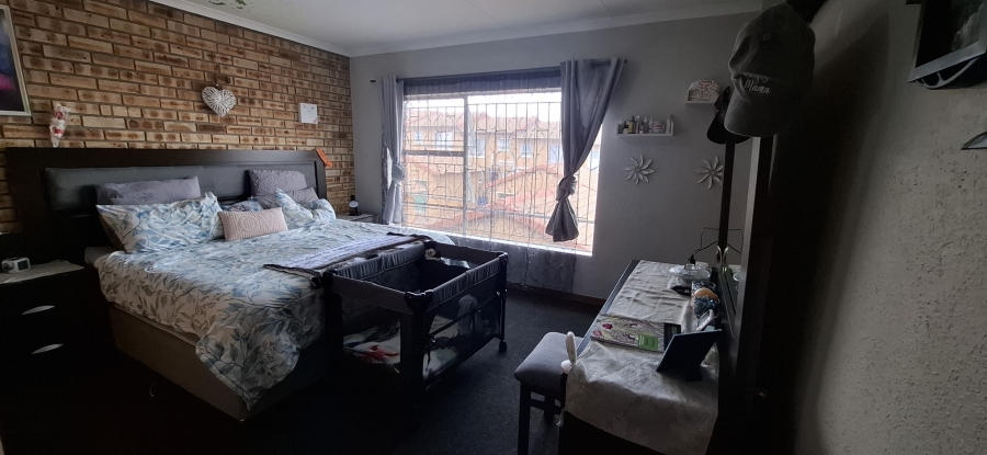 2 Bedroom Property for Sale in Rangeview Gauteng