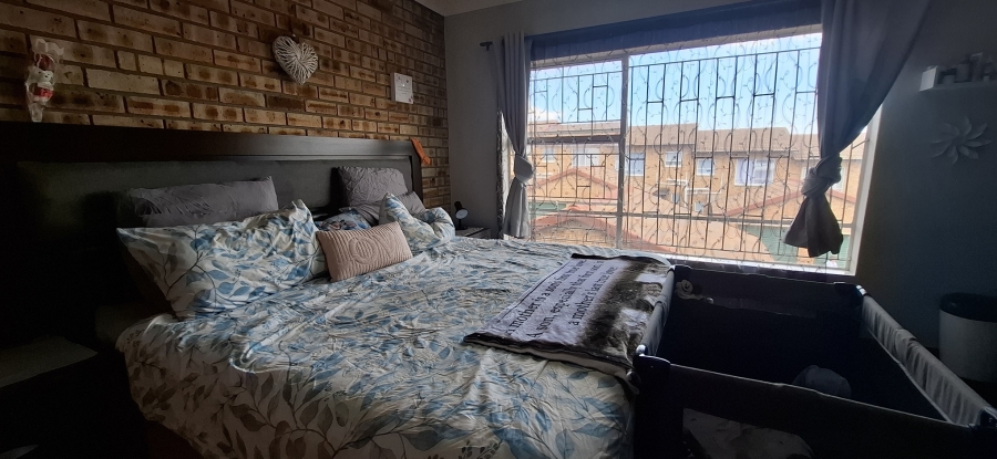 2 Bedroom Property for Sale in Rangeview Gauteng