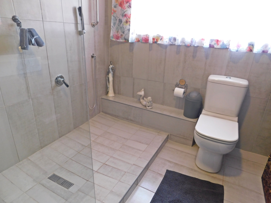 3 Bedroom Property for Sale in Noordheuwel Gauteng