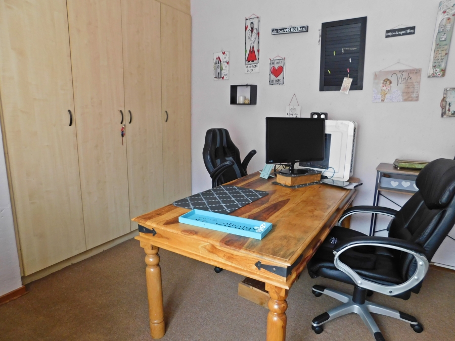 3 Bedroom Property for Sale in Noordheuwel Gauteng