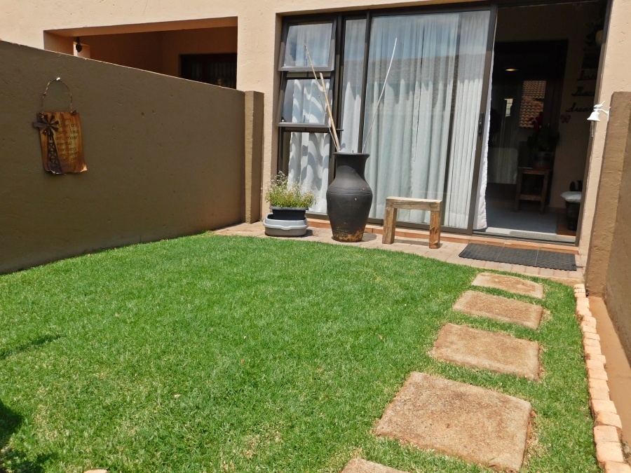 3 Bedroom Property for Sale in Noordheuwel Gauteng