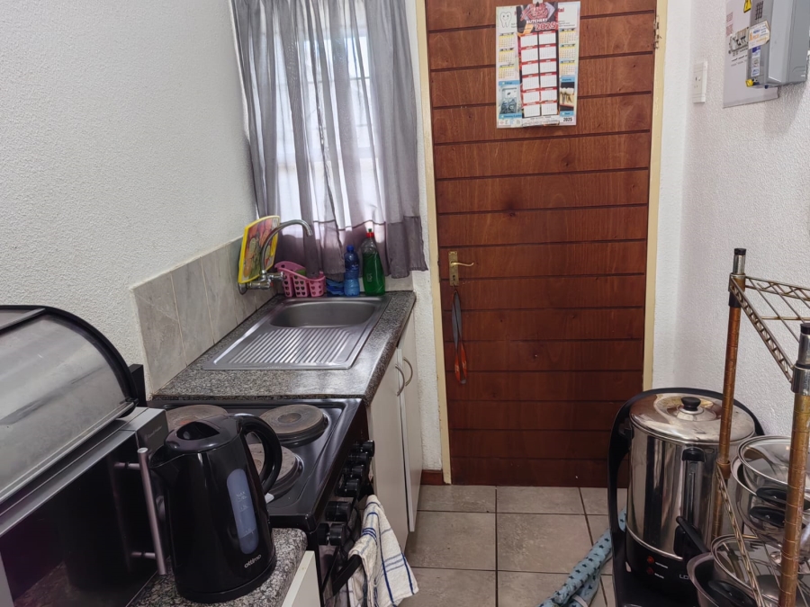 2 Bedroom Property for Sale in Aureus Gauteng