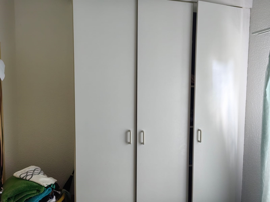 2 Bedroom Property for Sale in Aureus Gauteng