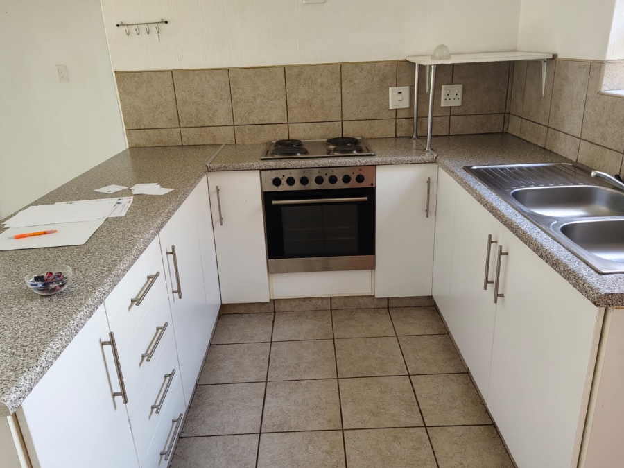 2 Bedroom Property for Sale in Randfontein South Gauteng