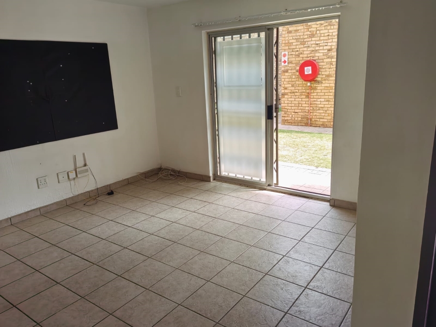 2 Bedroom Property for Sale in Randfontein South Gauteng
