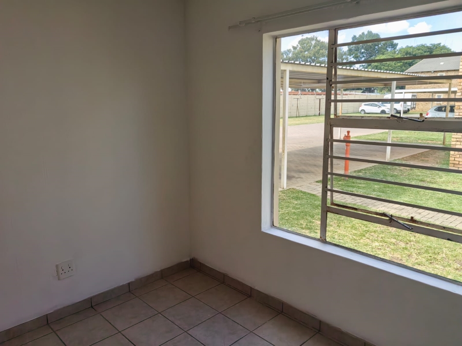 2 Bedroom Property for Sale in Randfontein South Gauteng