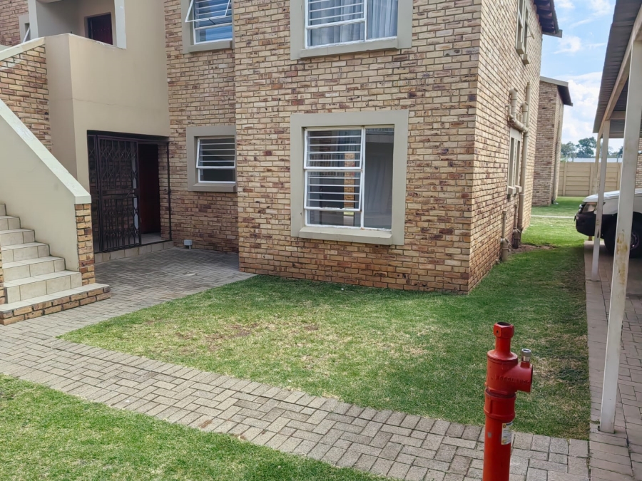 2 Bedroom Property for Sale in Randfontein South Gauteng